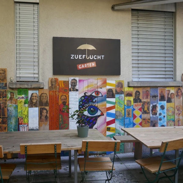 Haus Zueflucht im Zürcher Kreis 5 – Menschlichkeit und Gemeinschaft