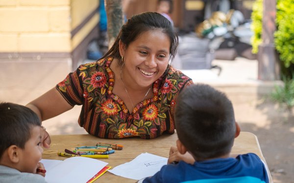 «Meine Kinder freuen sich jeden Tag auf den Kindergarten. Das war bei uns ganz anders.»